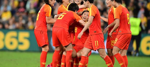 三亿体育体育官网入口-精彩对决！女足赛场堪称经典之作