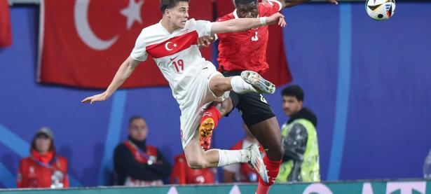 三亿体育体育中国官网-关注热点：欧国联赛中的激烈竞争的简单介绍