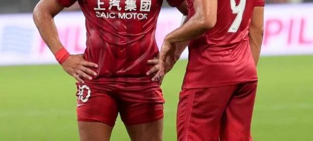 恒大客场不敌兵工厂，积分领先优势缩小的简单介绍