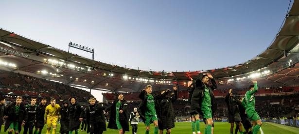 三亿体育体育链接-关于沙尔克客场挑战门兴格拉德巴赫，争夺保级之战的信息