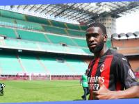 三亿体育体育下载-AC米兰后防线成比赛保障，稳固积分榜首的简单介绍