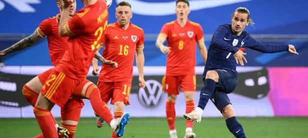 三亿体育体育vip注册-秘鲁队客场逼平法国队，欧预赛小组混战