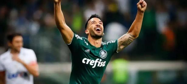 三亿体育体育亚洲官网-波尔图球员备战切尔西，坚信胜利