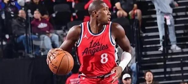 三亿体育体育app-国王大胜快船，取得两连胜