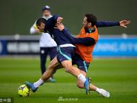 三亿体育体育注册-包含国际米兰全队备战，致力于提高整体战斗力的词条