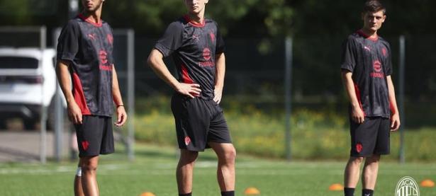 三亿体育体育在线登录-包含米兰竞技公布预备队计划，年轻队员备战国内联赛的词条