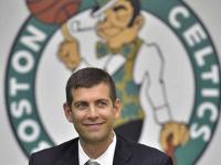 三亿体育体育培训-凯尔特人老将表现稳定，为球队贡献不可或缺力量的简单介绍