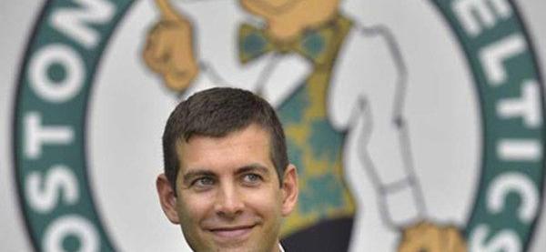 三亿体育体育培训-凯尔特人老将表现稳定，为球队贡献不可或缺力量的简单介绍