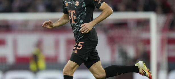 三亿体育体育地址-弗赖堡中场球员持续发挥稳定，领队前进方向的简单介绍