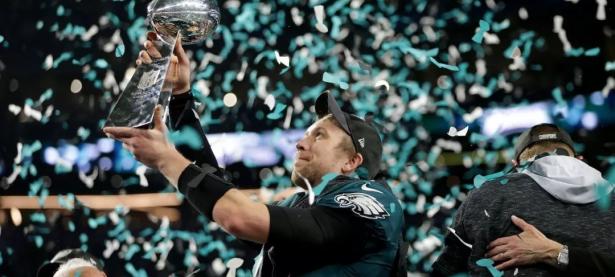 三亿体育体育教练-老鹰队连续胜场，球队表现逐渐回暖的简单介绍