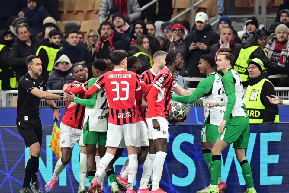 包含AC米兰主场惊险胜利,欧冠资格前景微妙的词条 包含AC米兰主场惊险胜利,欧冠资格前景微妙的词条