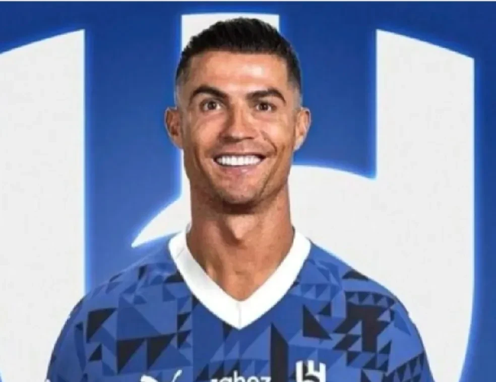 C罗正式宣布告别利雅得,胜利年薪超5000万欧元 C罗正式宣布告别利雅得,胜利年薪超5000万欧元