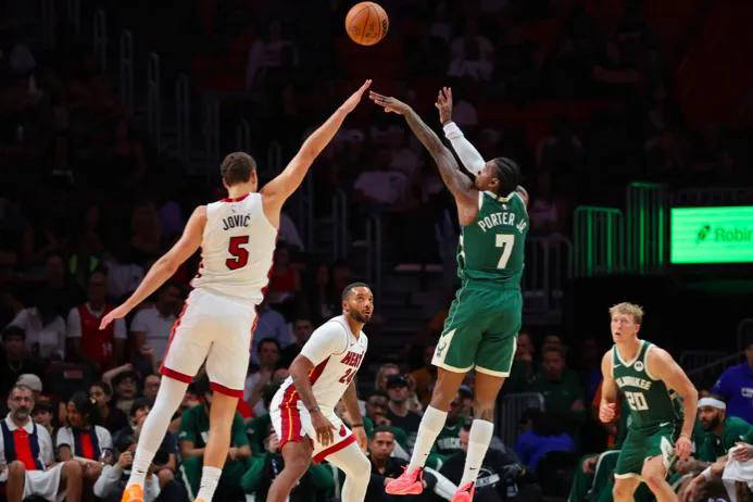 热火击败雄鹿,终结连胜 热火击败雄鹿,终结连胜