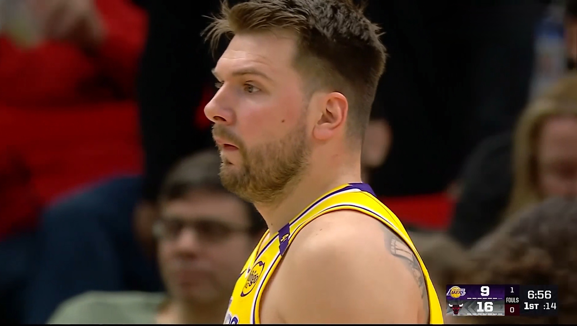 爵士客场逆转公牛,东契奇全场32分 爵士客场逆转公牛,东契奇全场32分