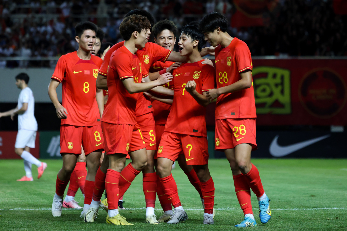 关于亚洲球队风采依旧,接连获胜晋级的信息 关于亚洲球队风采依旧,接连获胜晋级的信息