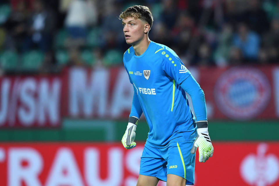 明斯特联在主场战平汉诺威的简单介绍 明斯特联在主场战平汉诺威的简单介绍